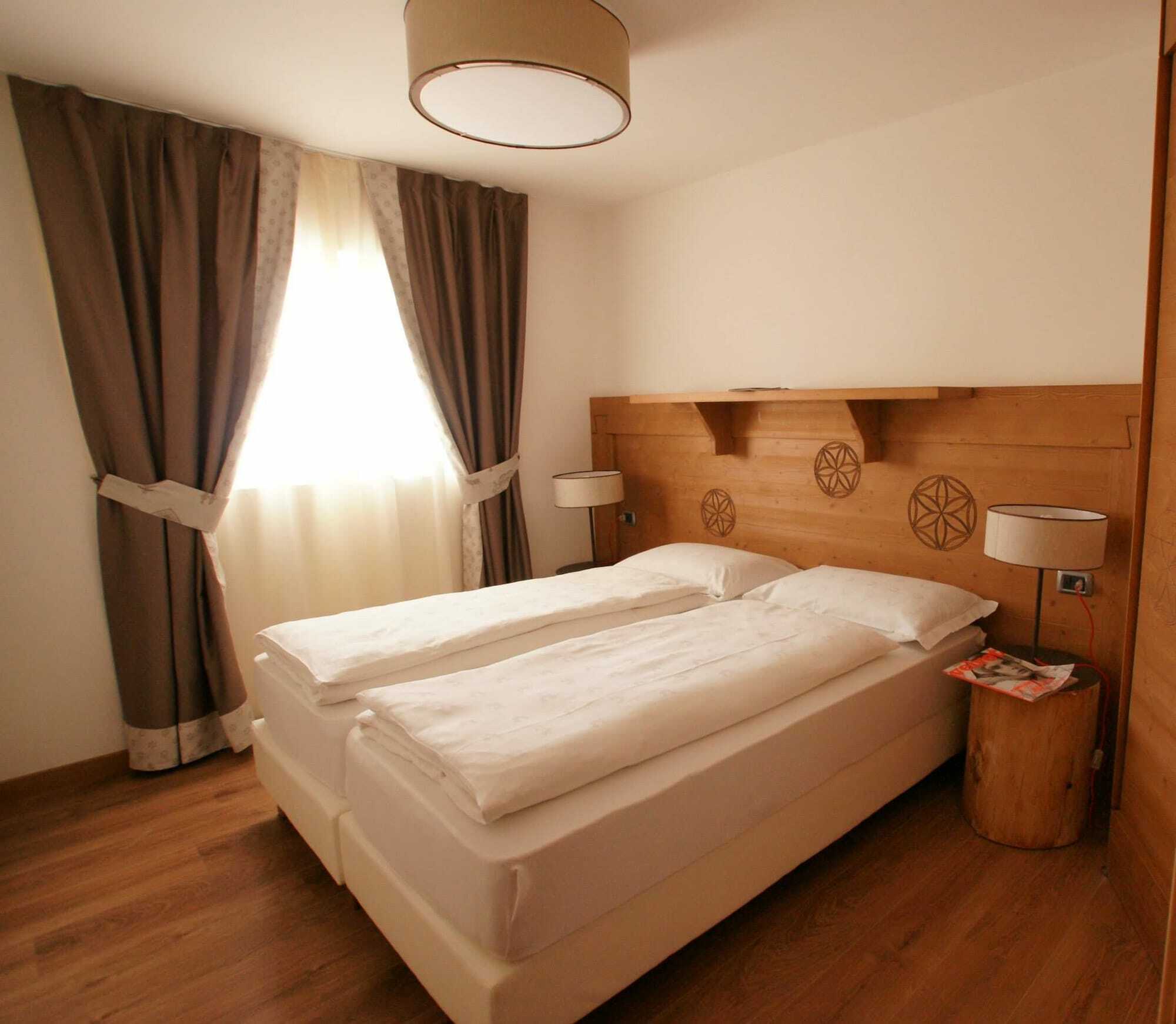 Adler Aparthotel Моэна Экстерьер фото