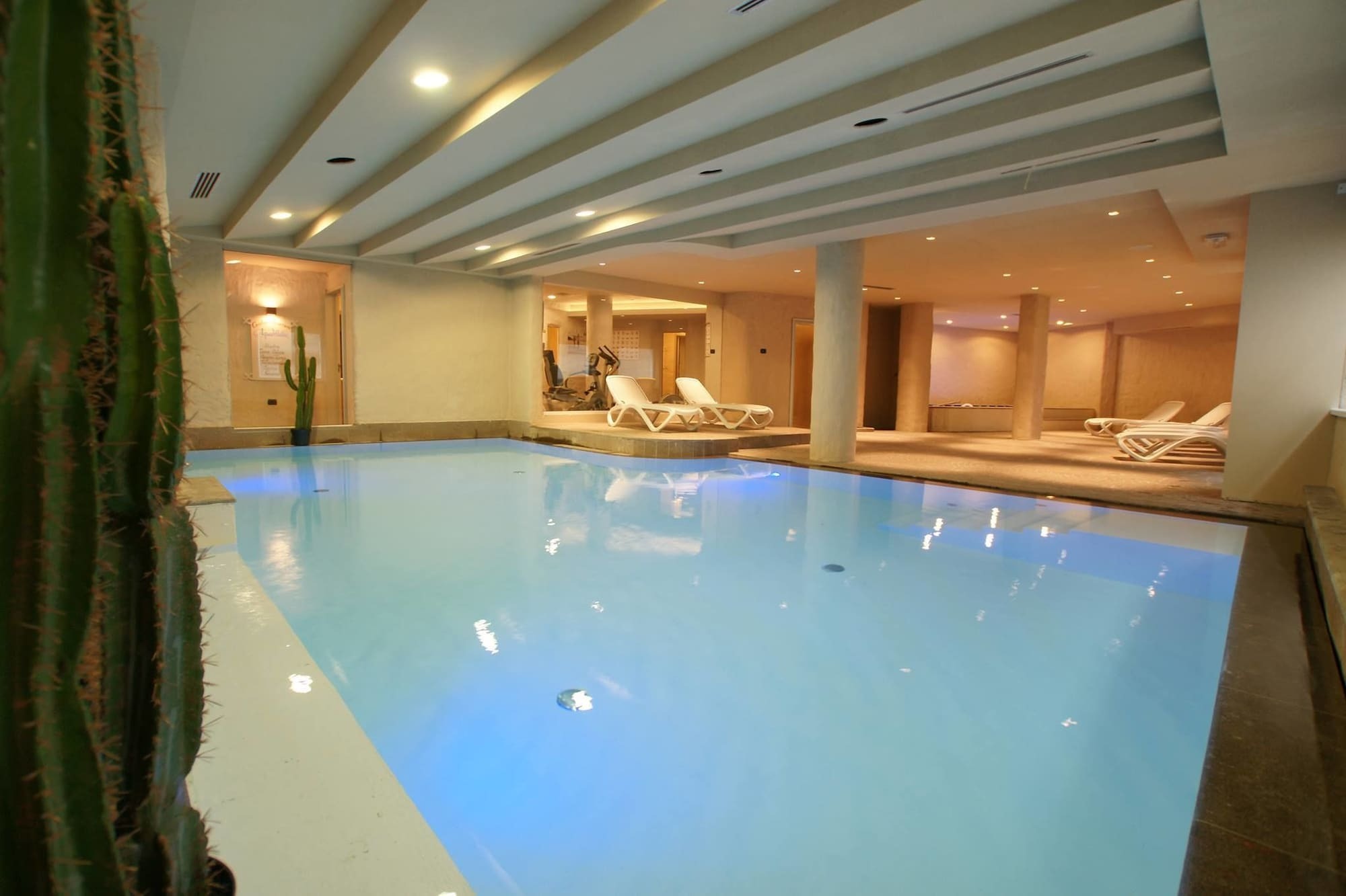 Adler Aparthotel Моэна Экстерьер фото